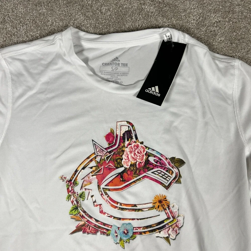 Adidas Womens Small‎ White Vancouver Canucks NHL Aeroready Creator T-Shirt NWT